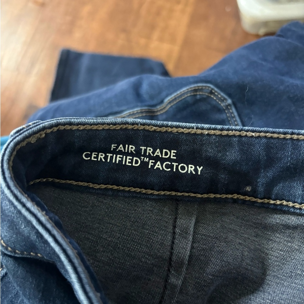 Universal Thread Women’s Sz 4 Patch Pocket Fair T… - image 7